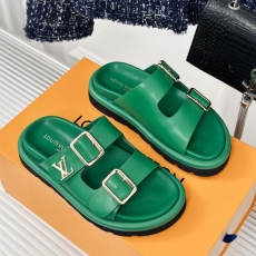 Louis Vuitton Slippers